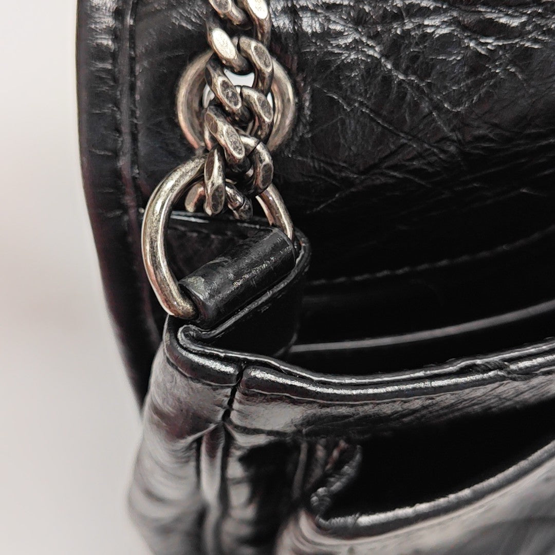 NIKI Small Chevron Calfskin Black