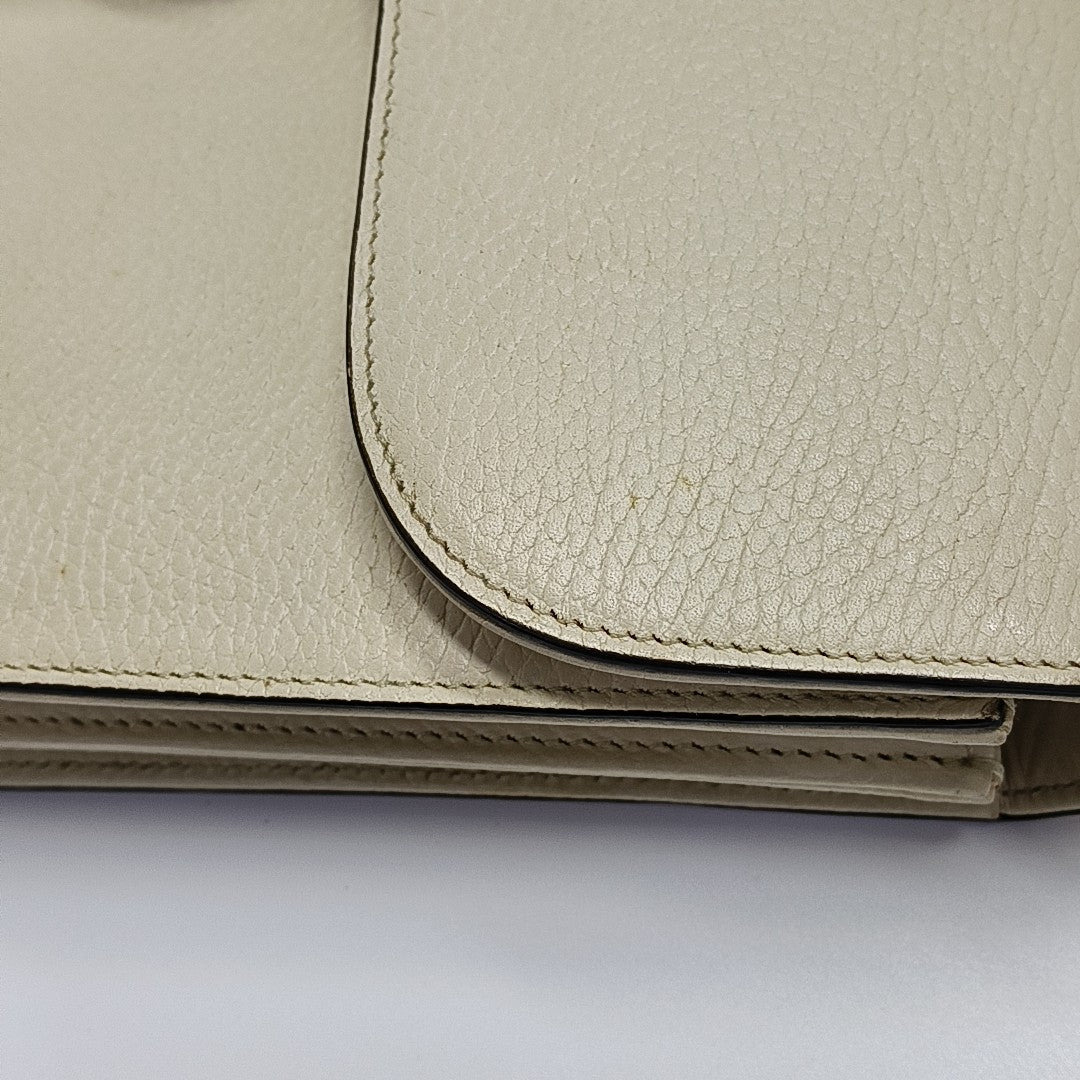 Interlocking G Large Calfskin Beige