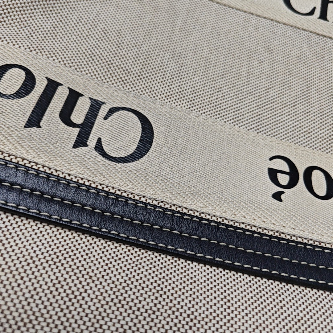 Woody Medium Canvas Beige