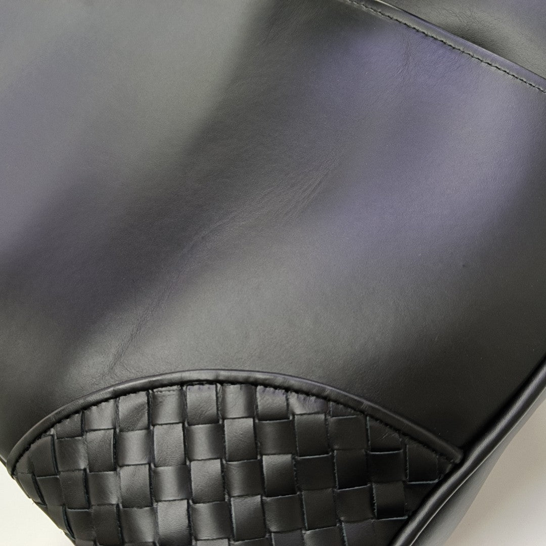 Calfskin Tote Bag Black