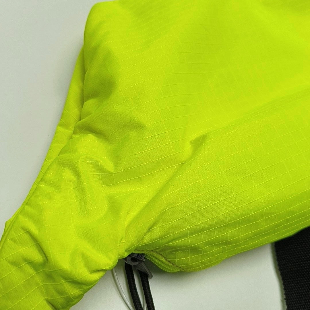 Authenticated pre-owned  Explorer Nylon Green - Belt Bag at Looply