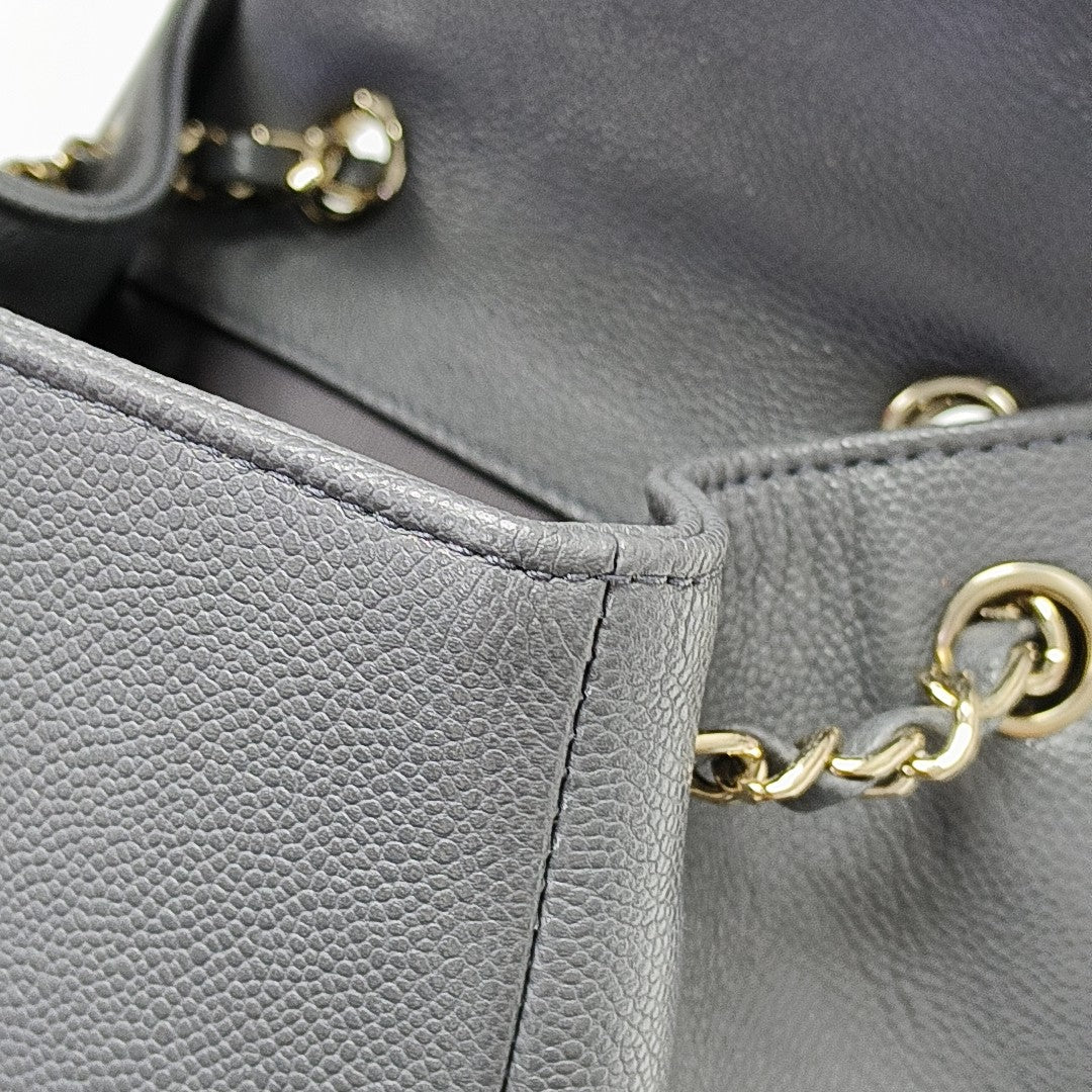 DUMA Quilted Grained Calfskin Gray