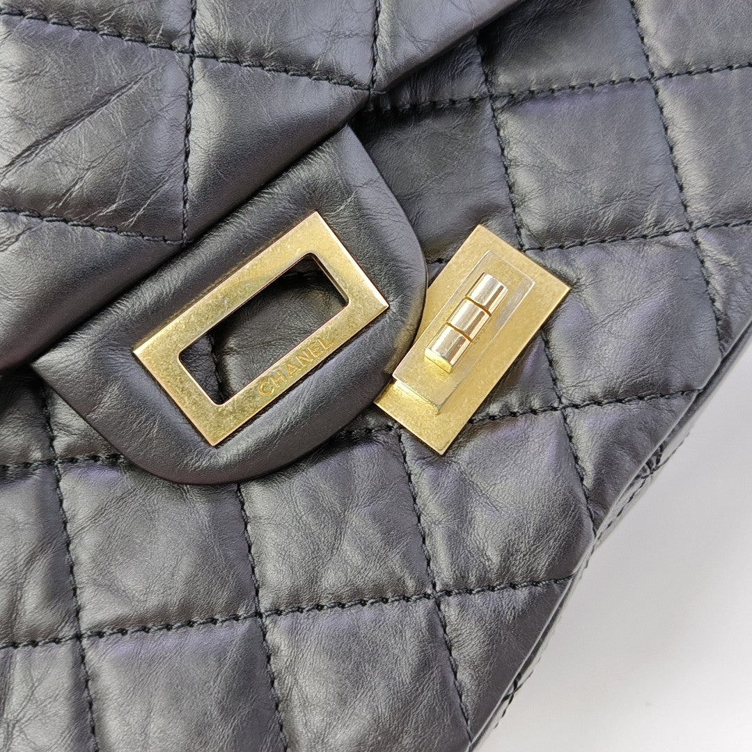 2.55 Maxi Quilted Calfskin Black