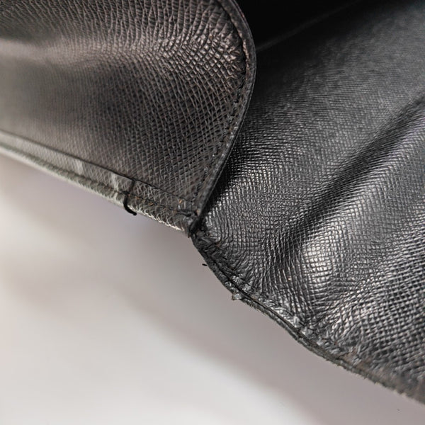 ANGARA Calfskin Black