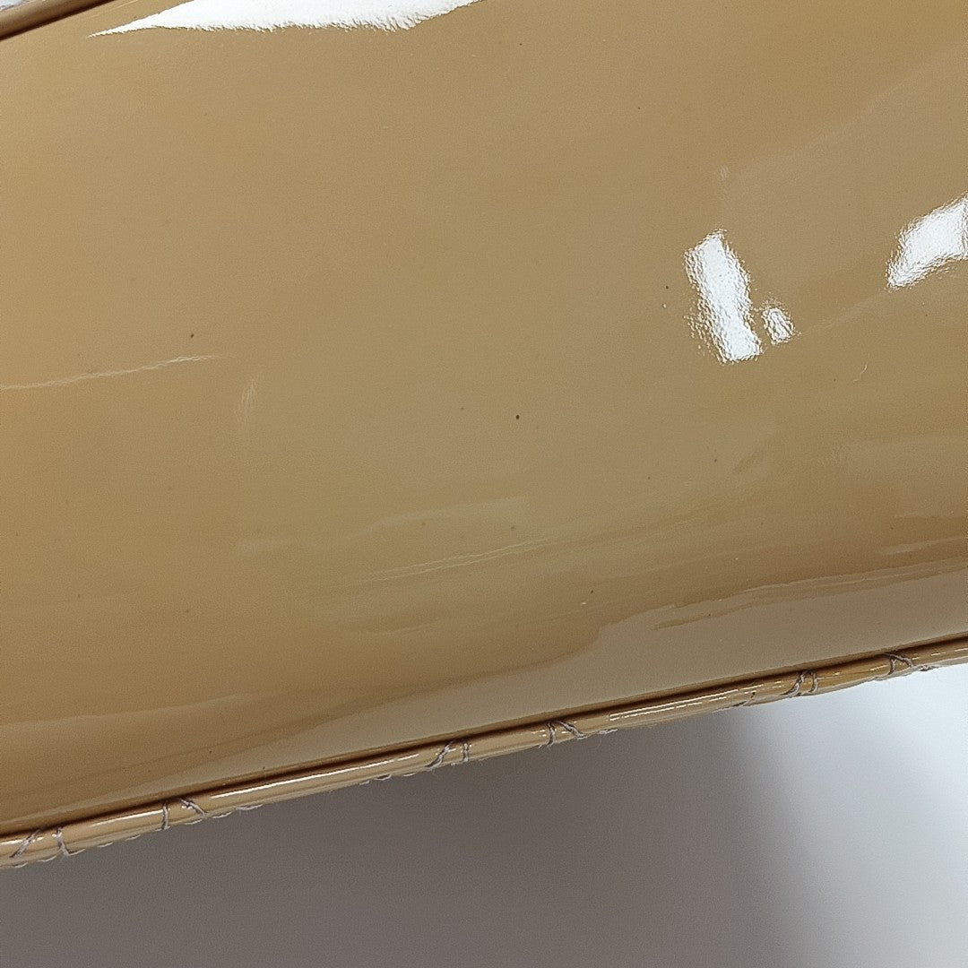 Lady Dior Medium Cannage Patent Leather Beige