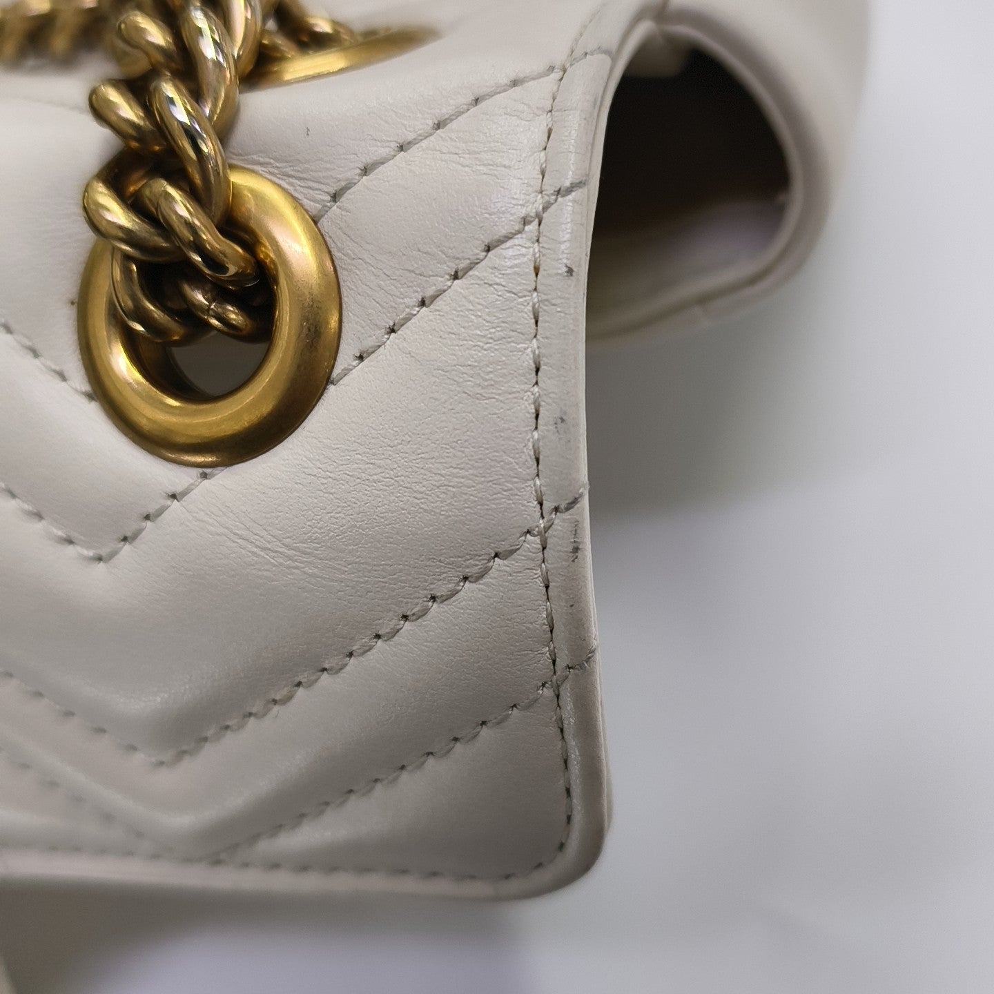 GG Marmont Small Quilted Calfskin White