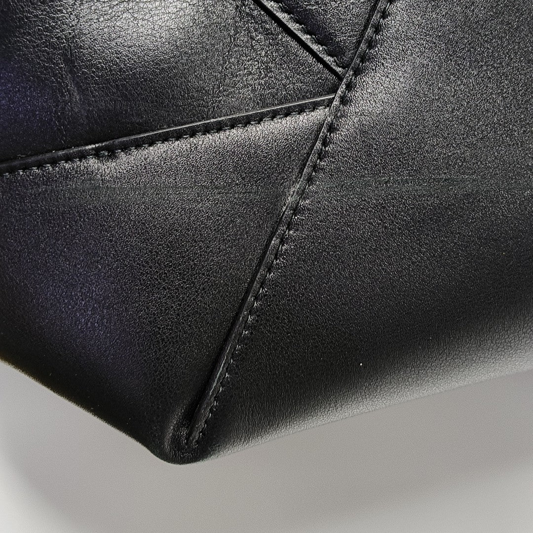Calfskin Tote Bag Large Black