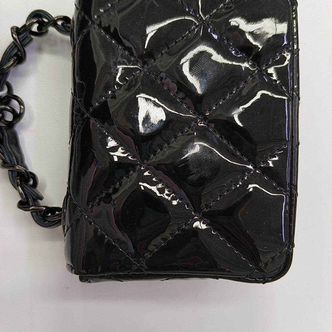 Quilted Patent Leather Shoulder Bag Black