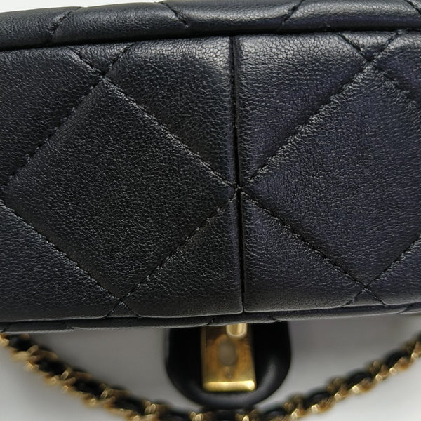 CLASSIC FLAP Mini Quilted Lambskin Black