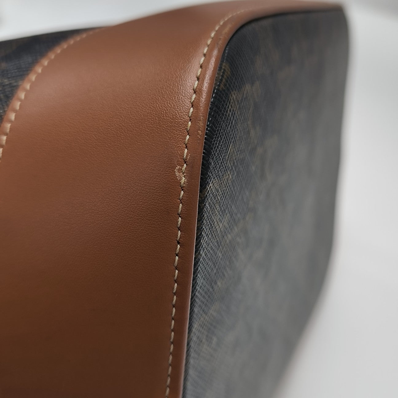 TRIOMPHE CANVAS Medium Coated Canvas Brown