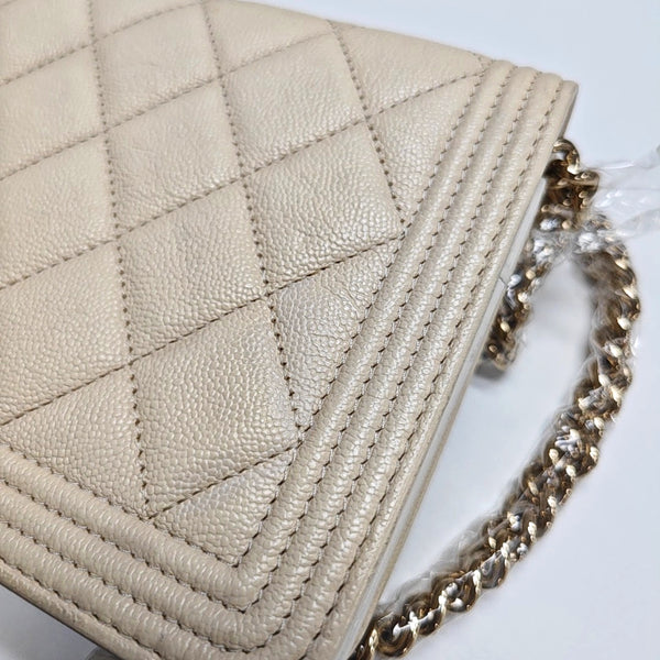 BOY CHANEL Quilted Grained Calfskin White