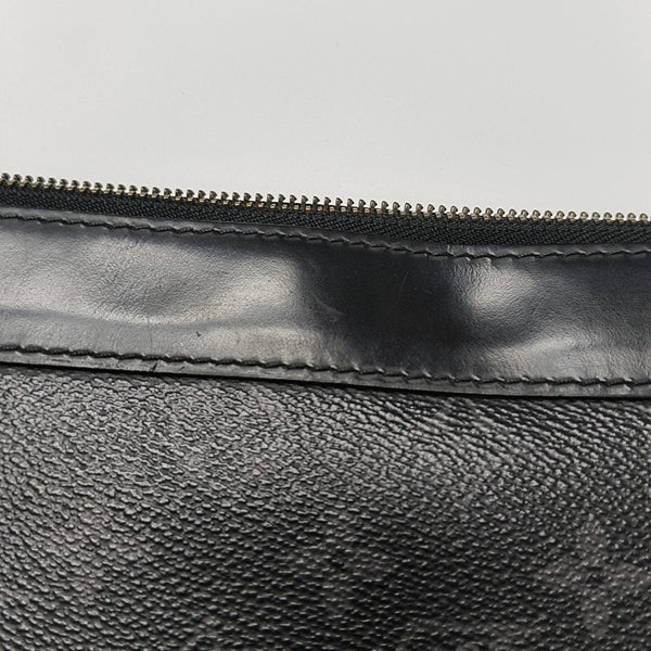 DISCOVERY Monogram Coated Canvas Black