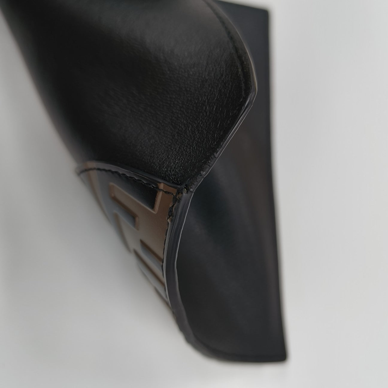Calfskin Clutch Medium Brown