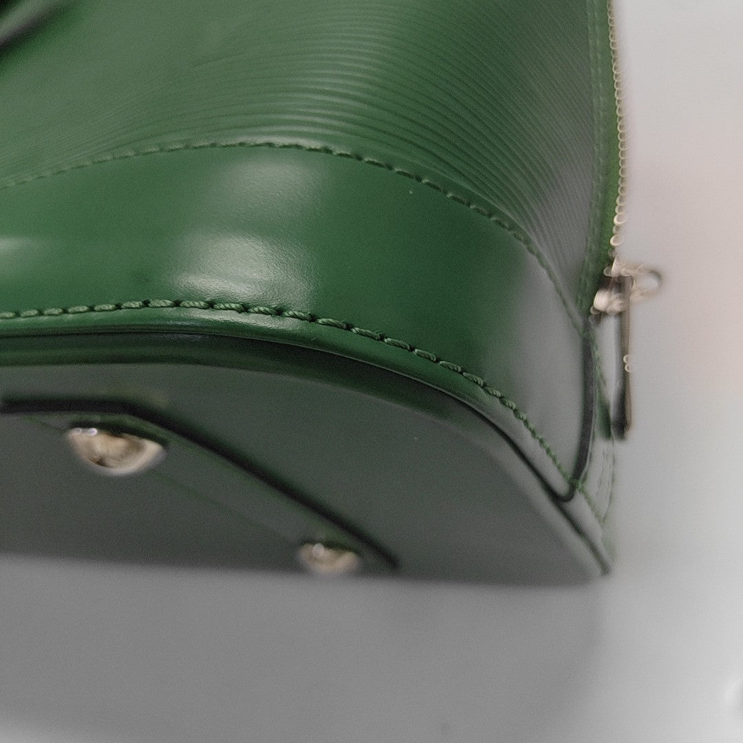 Authenticated pre-owned  ALMA PM Epi Green - Top Handle Bag at Looply
