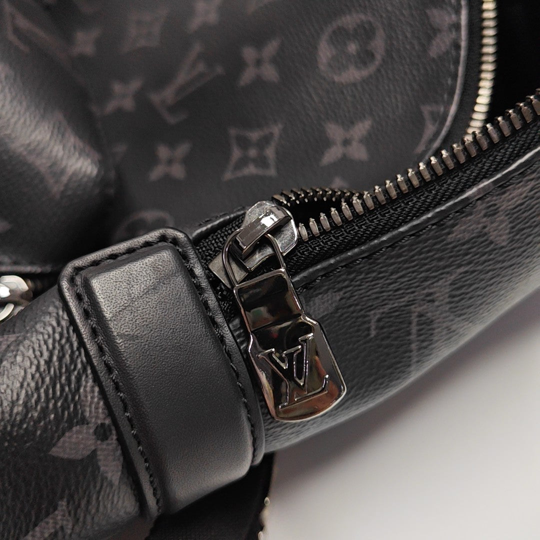 DISCOVERY PM Monogram Coated Canvas Black