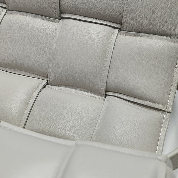 Cassette Medium Lambskin White