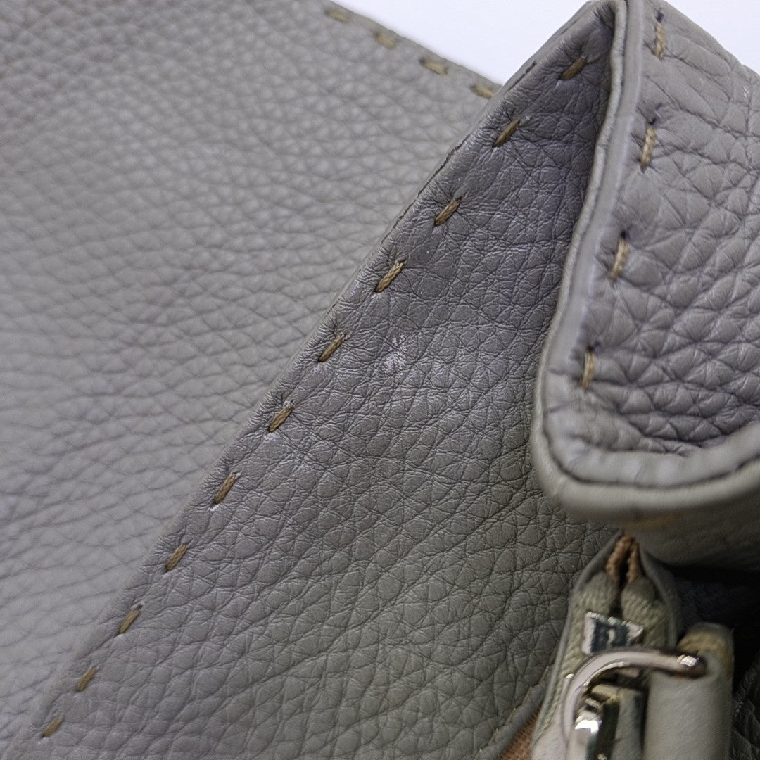 Linda Calfskin Gray