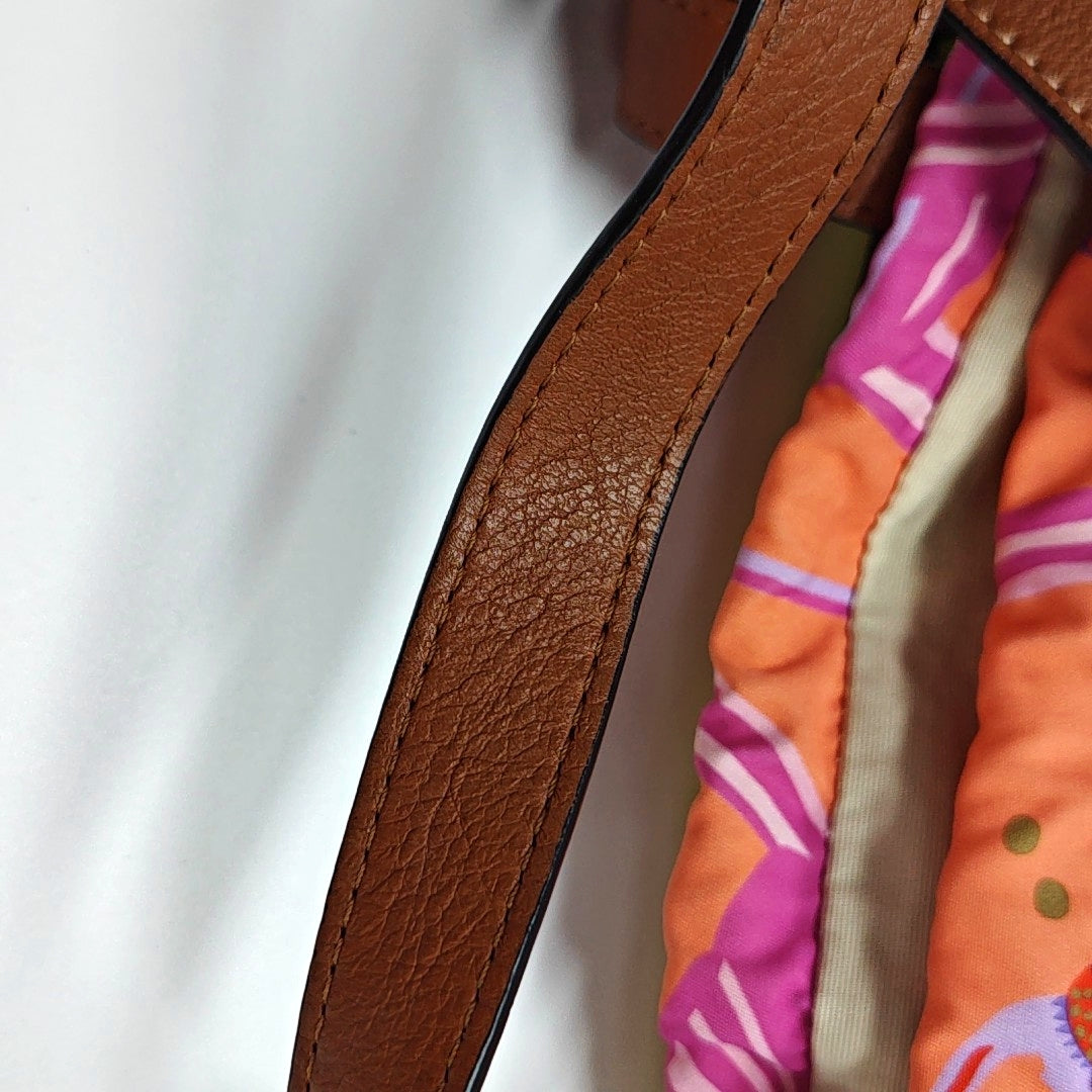 Authenticated pre-owned  Hammock Canvas Multicolor - Bucket Bag at Looply