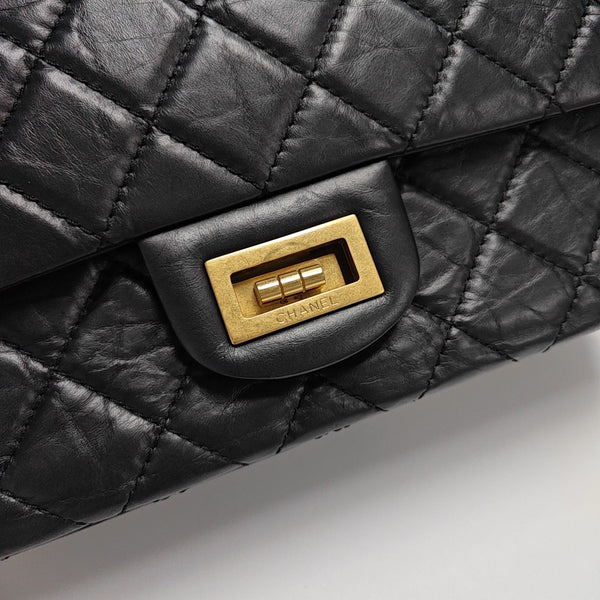 2.55 Maxi Quilted Calfskin Black