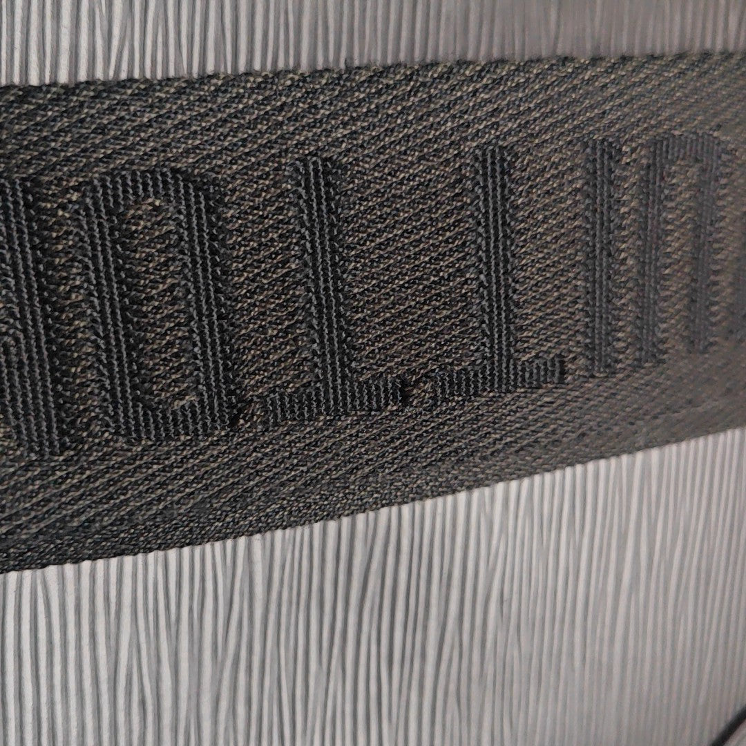TRUNK Epi Black