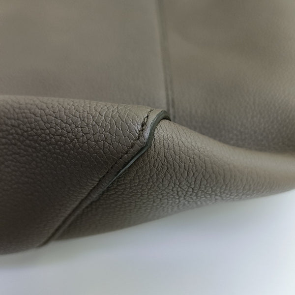CABAS PHANTOM Small Calfskin Gray