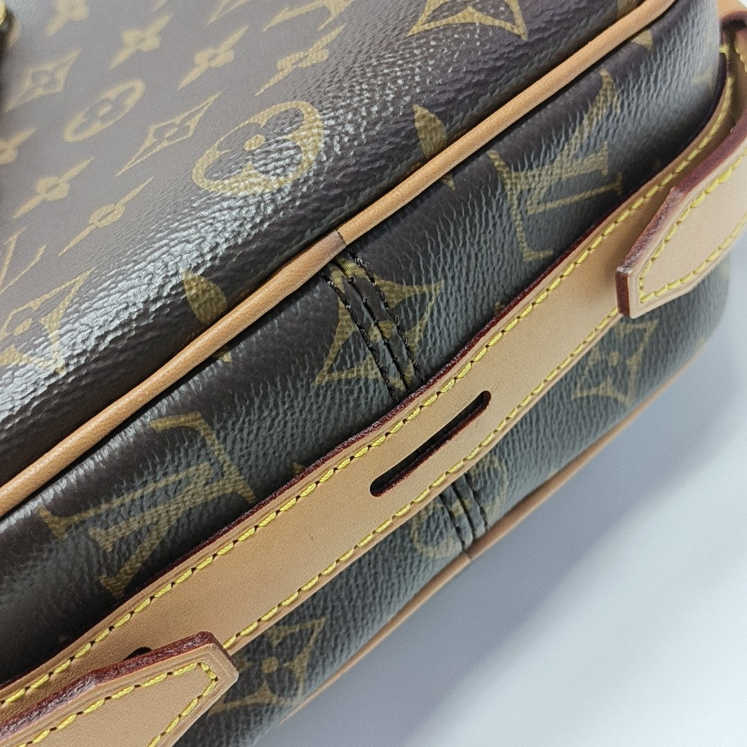 BOITE CHAPEAU MM Monogram Coated Canvas Brown