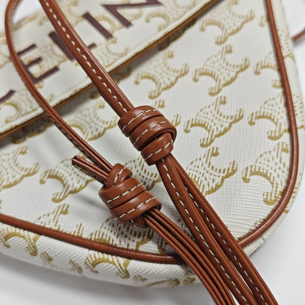 TRIANGLE Coated Canvas Brown