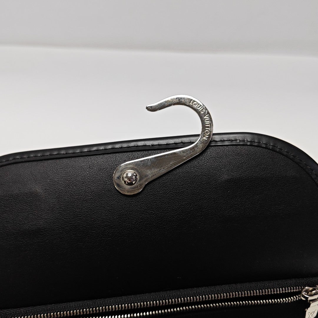 TOILETRY Damier Graphite Coated Canvas Gray