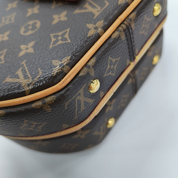 BOITE CHAPEAU PM Monogram Coated Canvas Brown