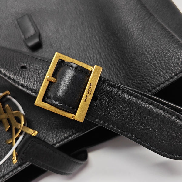 LE 5 À 7 Small Calfskin Black