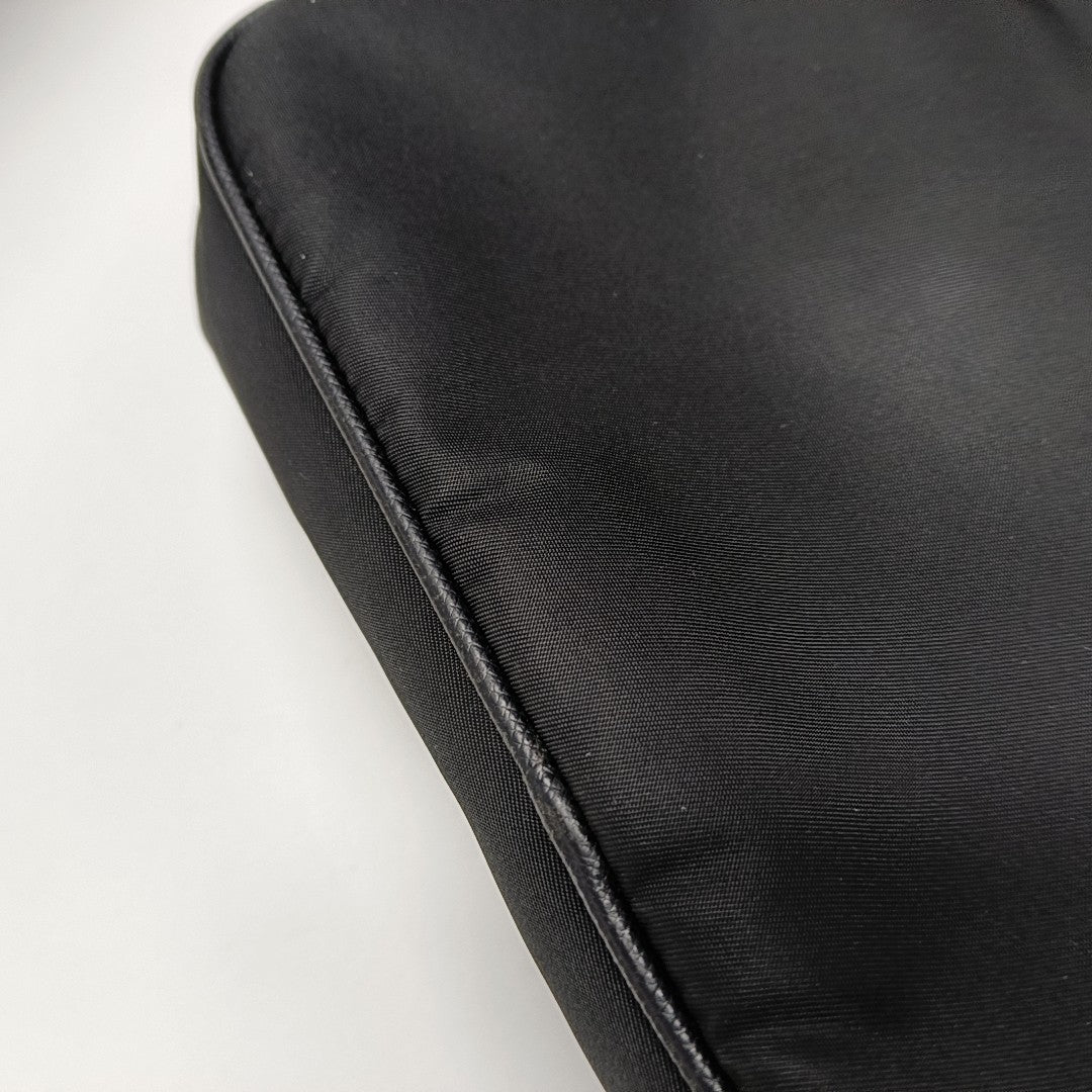 Re-Edition2005 Nylon Black