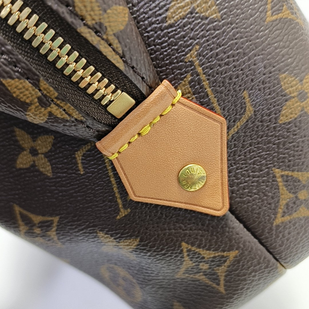 COSMETIC GM Monogram Coated Canvas Brown