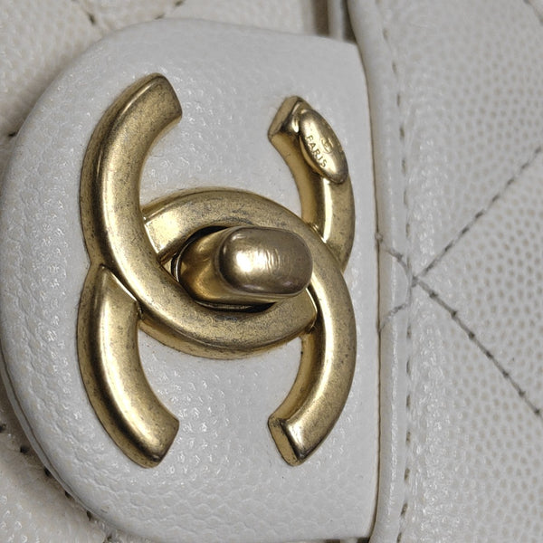 Quilted Calfskin White