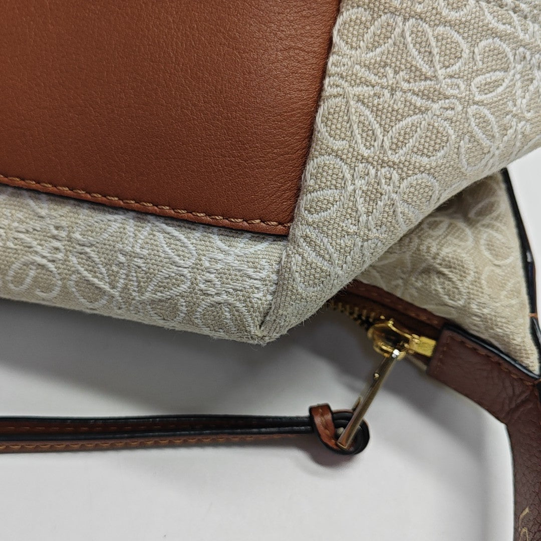 Cubi Monogram Canvas Beige