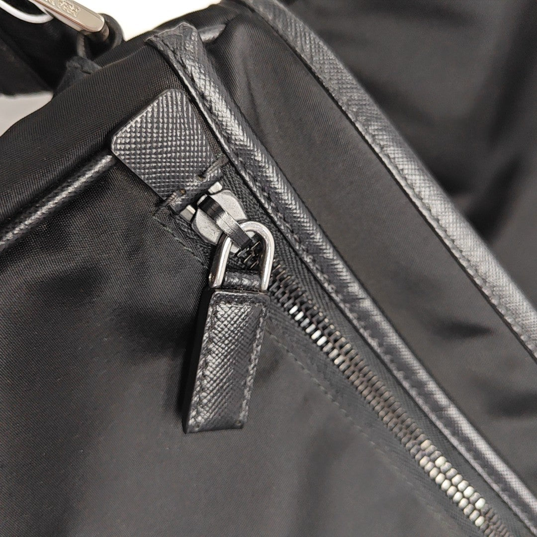 Nylon Shoulder Bag Black