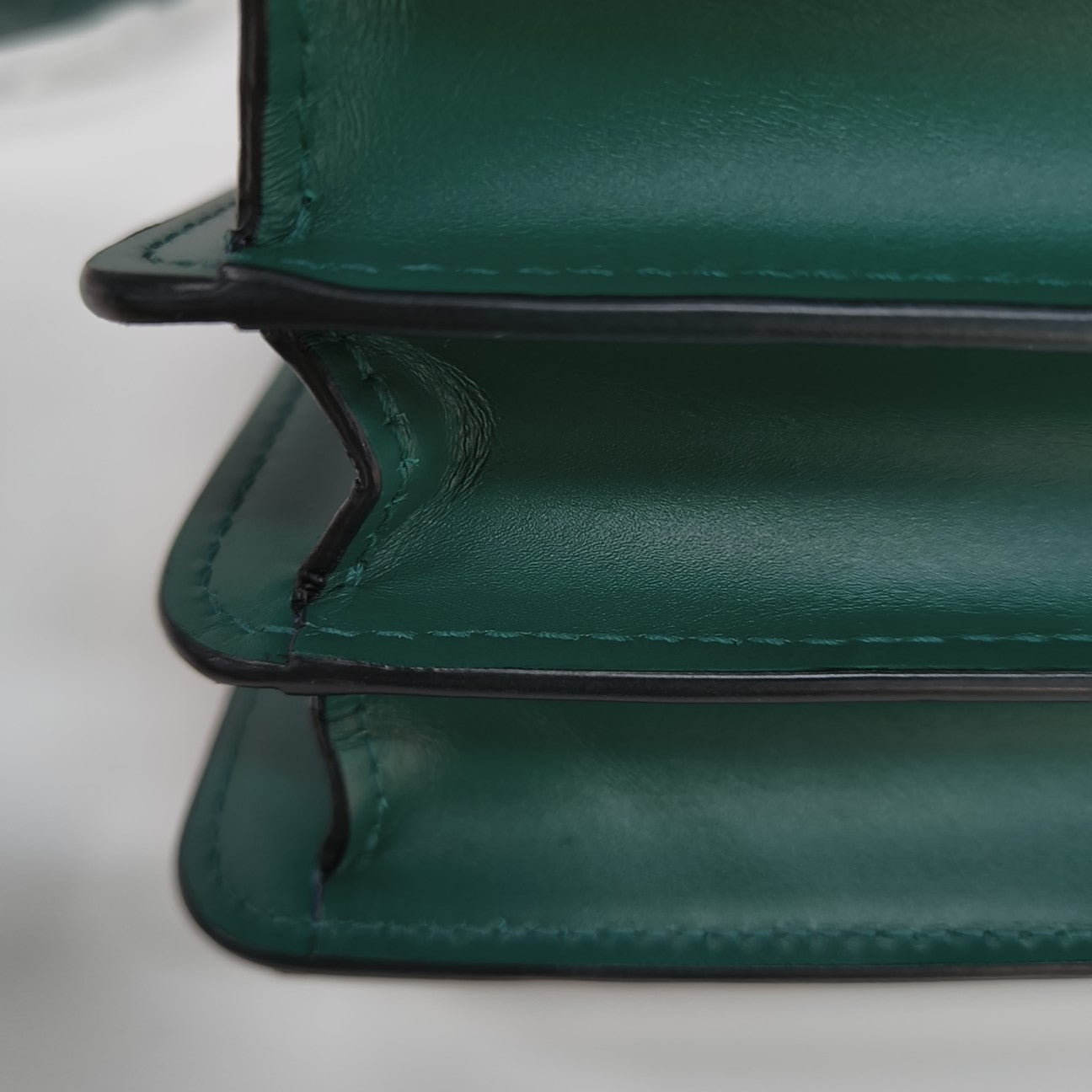SERPENTI FOREVER Calfskin Green