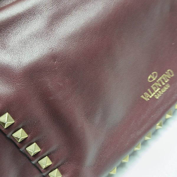Rockstud Small Calfskin Red
