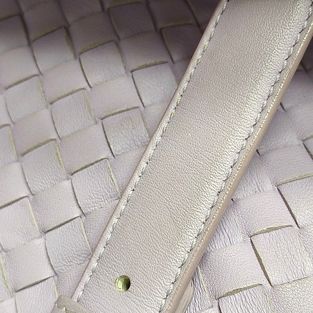 Cesta Lambskin Purple