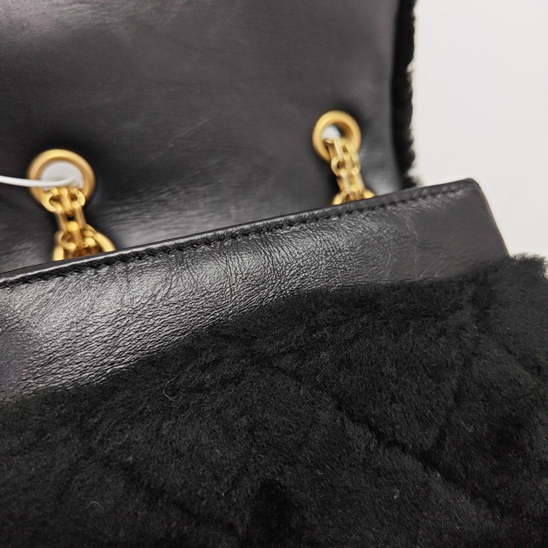 2.55 Quilted Sheepskin Black