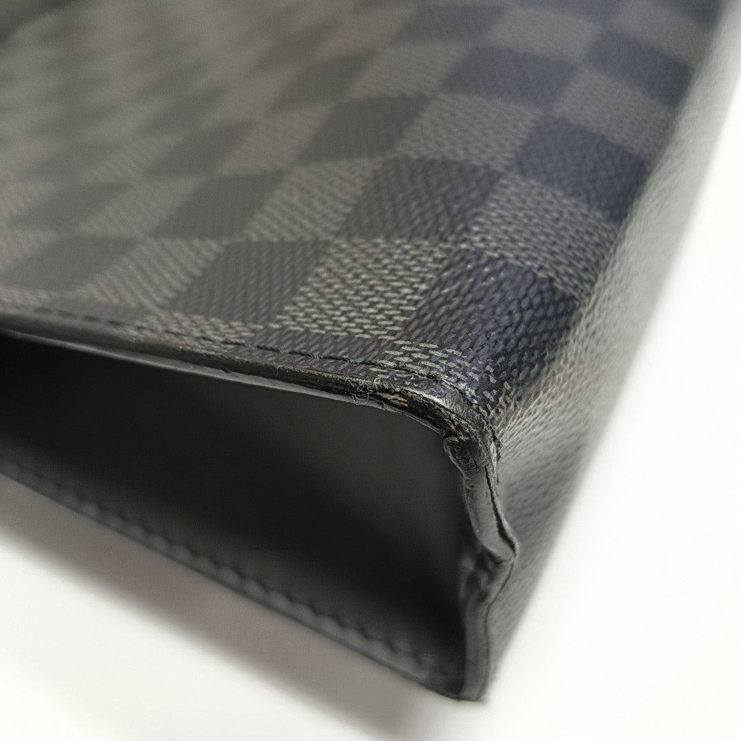Pochette Voyag MM Damier Graphite Coated Canvas Gray