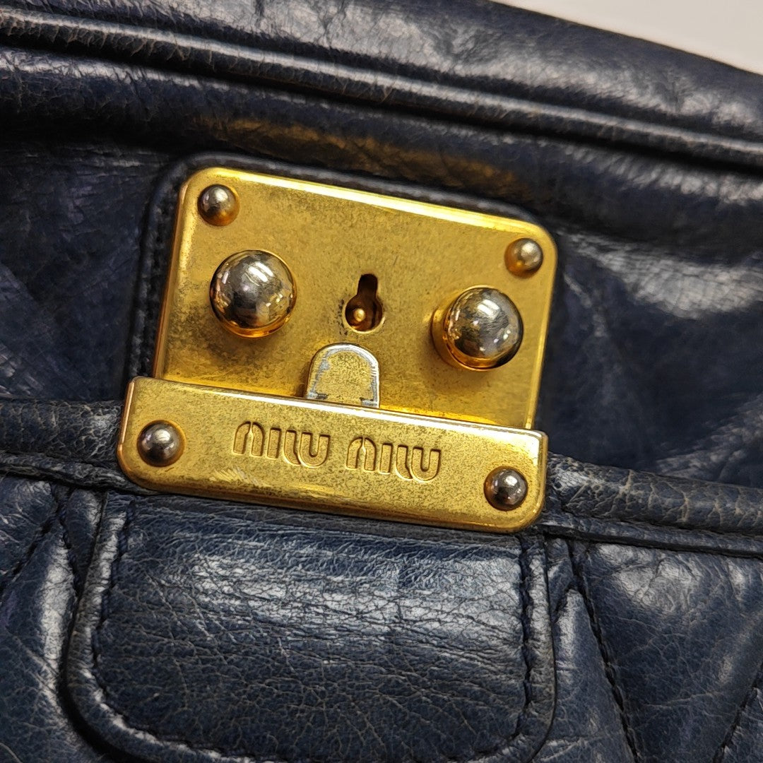 Quilted Lambskin Shoulder Bag Blue