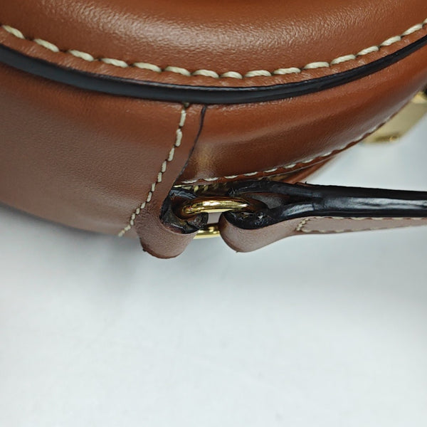 TRIOMPHE Small Calfskin Brown