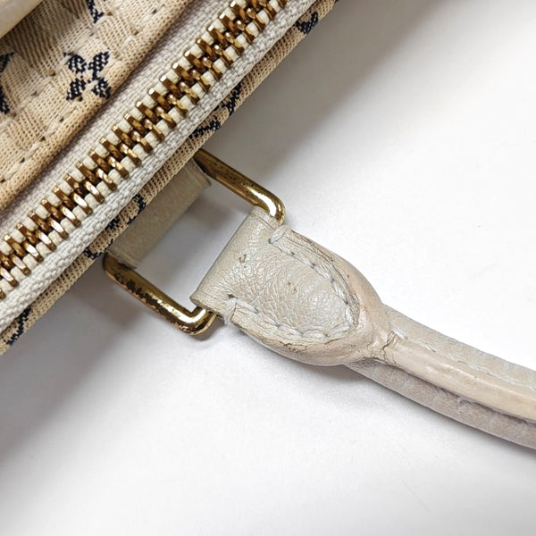 Authenticated pre-owned  SPEEDY 30 Monogram Canvas White - Top Handle Bag at Looply