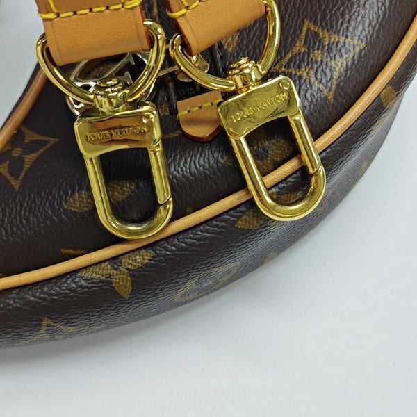 LOOP Monogram Coated Canvas Brown