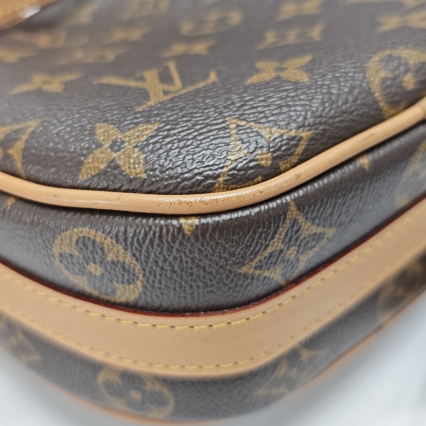 BOITE CHAPEAU PM Monogram Coated Canvas Brown