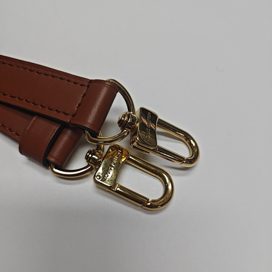 LOOP HOBO Monogram Coated Canvas Brown
