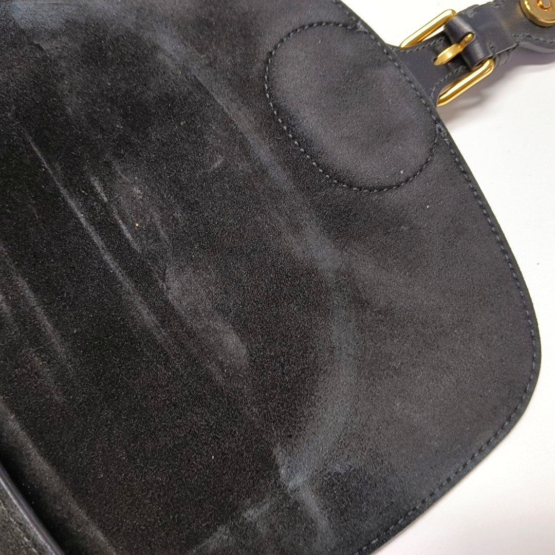 Authenticated pre-owned  Bobby Medium Calfskin Black - Shoulder Bag at Looply