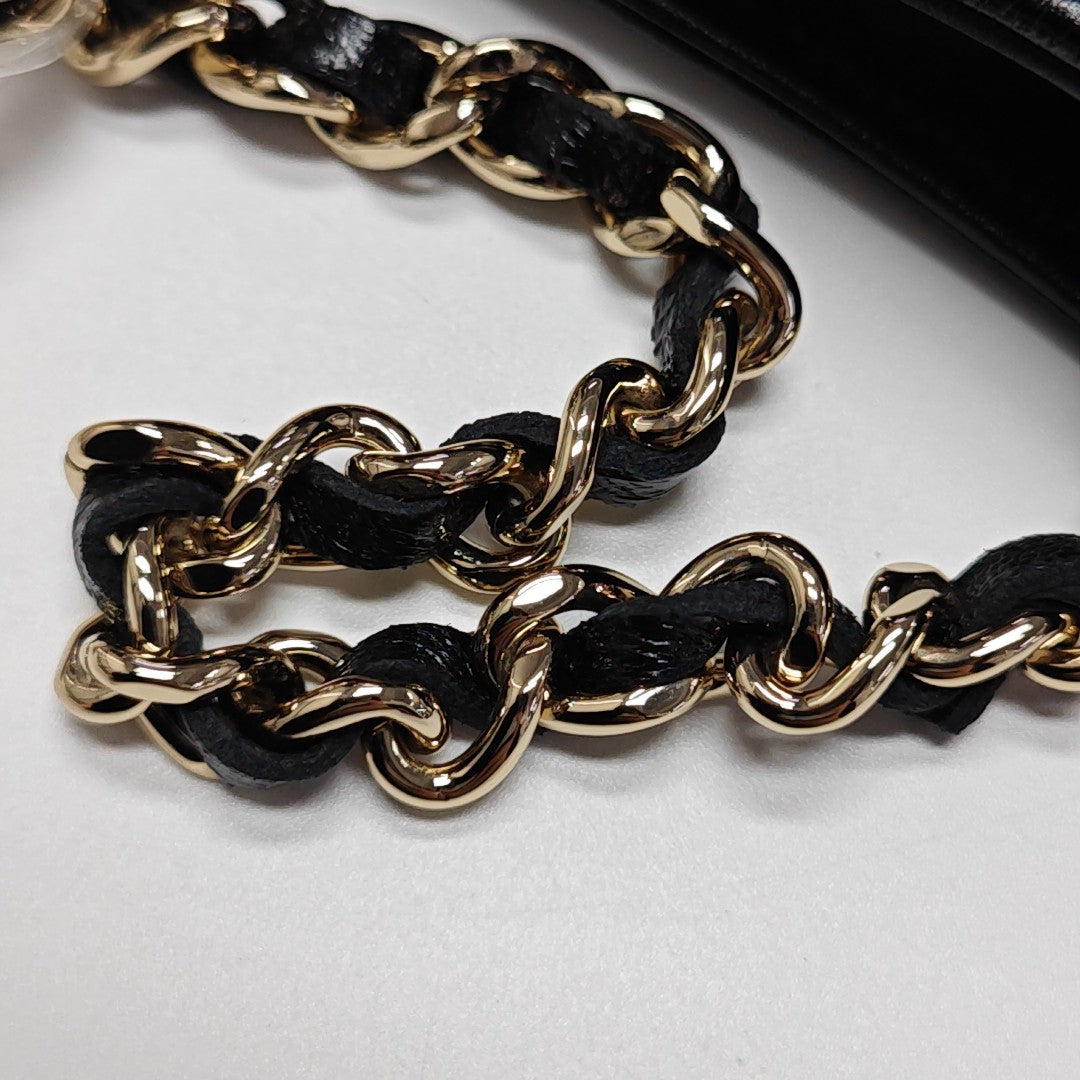 CHANEL 31 Quilted Lambskin Black