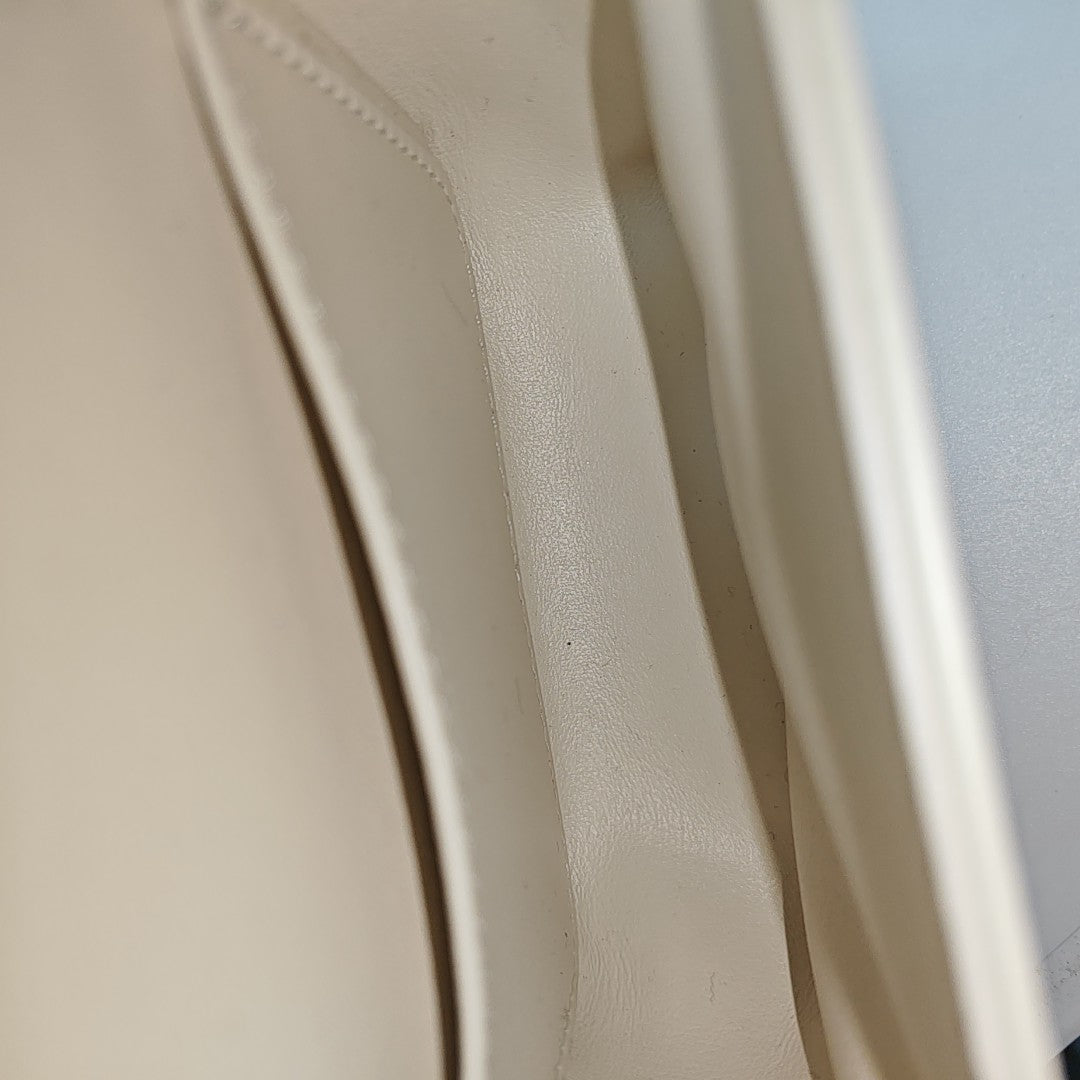 TRIOMPHE Mini Calfskin White