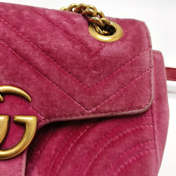 GG Marmont Small Quilted Velvet Red